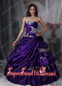 Cute Sweet Sixteen Dresses With Strapless Floor-length Taffeta Appliques