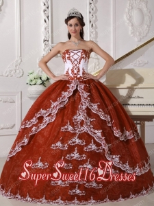 Rust Red and White Appliques Ball Gown Strapless Organza Perfect Sweet 16 Dress with Ruffled Layers