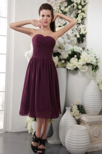 Purple Empire Sweetheart Tea-length Chiffon Pleat Dama dresses