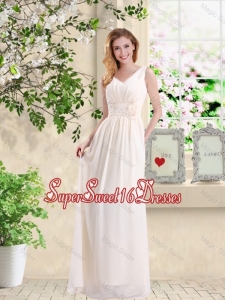 Beautiful V Neck Lace Up Dama Dresses with Hand Made Flowers