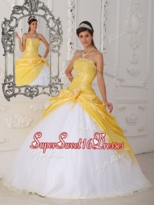 Elegant Hand Made Flower Quinceanera Dresses in Yellow and White