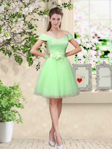 V-neck Cap Sleeves Quinceanera Dama Dress Knee Length Lace and Belt Apple Green Tulle