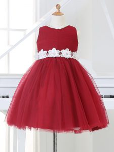 Dazzling Sleeveless Tulle Knee Length Zipper Little Girls Pageant Gowns in Wine Red with Appliques
