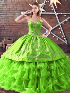 Dramatic Satin and Organza Sweetheart Sleeveless Lace Up Embroidery Vestidos de Quinceanera in