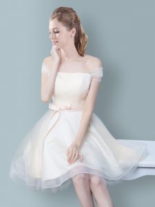 Champagne Empire Tulle Off The Shoulder Sleeveless Ruching and Bowknot Knee Length Zipper Dama Dress for Quinceanera