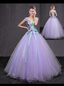 V-neck Sleeveless Quinceanera Dress Floor Length Beading and Belt Lavender Tulle