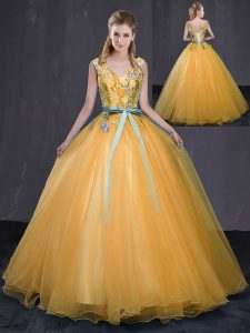 Tulle V-neck Sleeveless Lace Up Appliques and Belt Vestidos de Quinceanera in Gold
