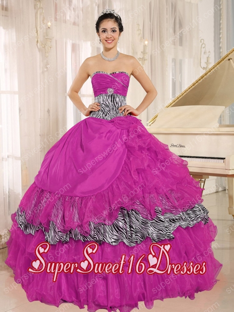 Plus Size Wholesale In Hot Pink Sweetheart Ruffles Sweet 16 Dresses With Zebra and Beading