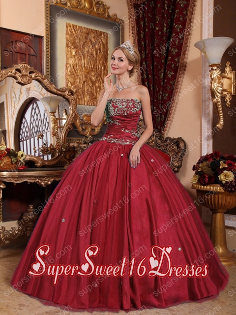 Wine Red Ball Gown Strapless Floor-length Taffeta and Tulle Appliques Simple Sweet Sixteen Dresses