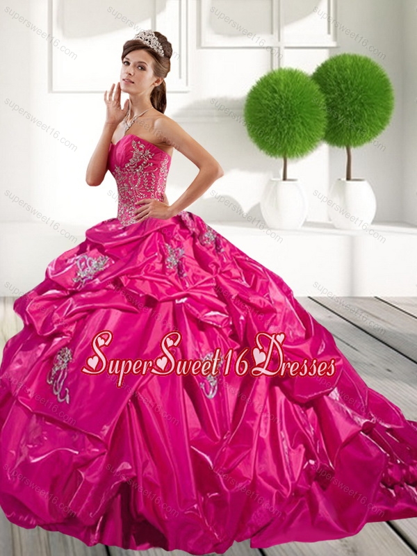 2015 Classical Appliques and Pick Ups 15th Birthday Party Dresses in Hot Pink