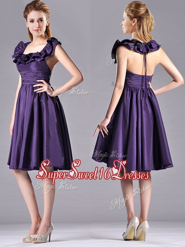 Cheap Halter Top Backless Short Dama Dress in Dark Purple