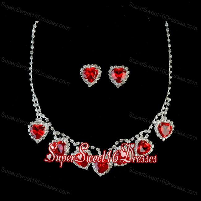 Gorgeous Sweetheart Shaped Rhinestones Necklace And Earring Set