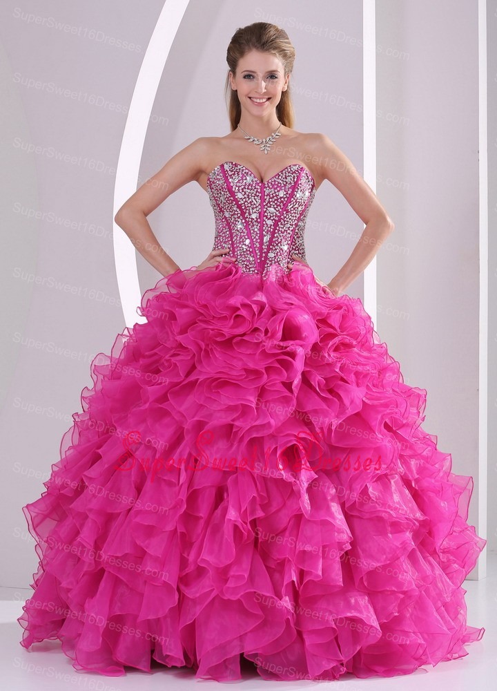 Fuchsia Ruffles Ball Gown Sweetheart Beaded Decorate Sweet 16 Gowns in Sweet 16