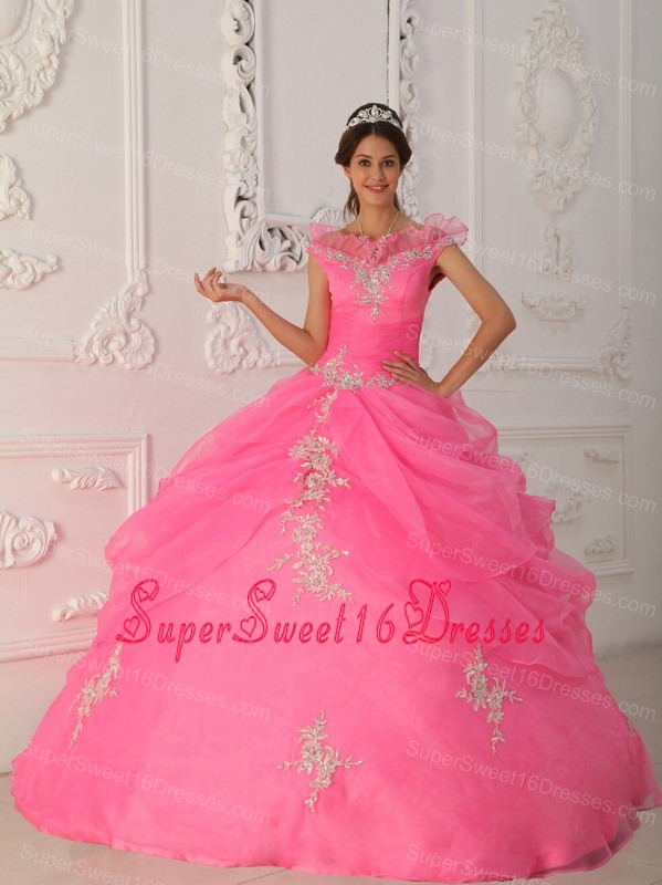 Latest Rose Pink Sweet 16 Dress V-neck Taffeta and Organza Appliques With Beading Ball Gown