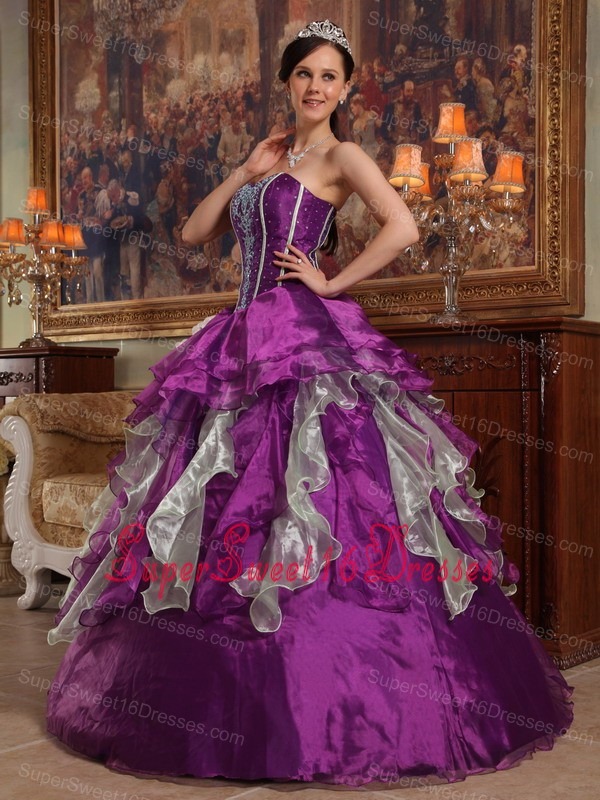 Modern Purple Sweet 16 Quinceanera Dress Sweetheart Organza Beading Ball Gown