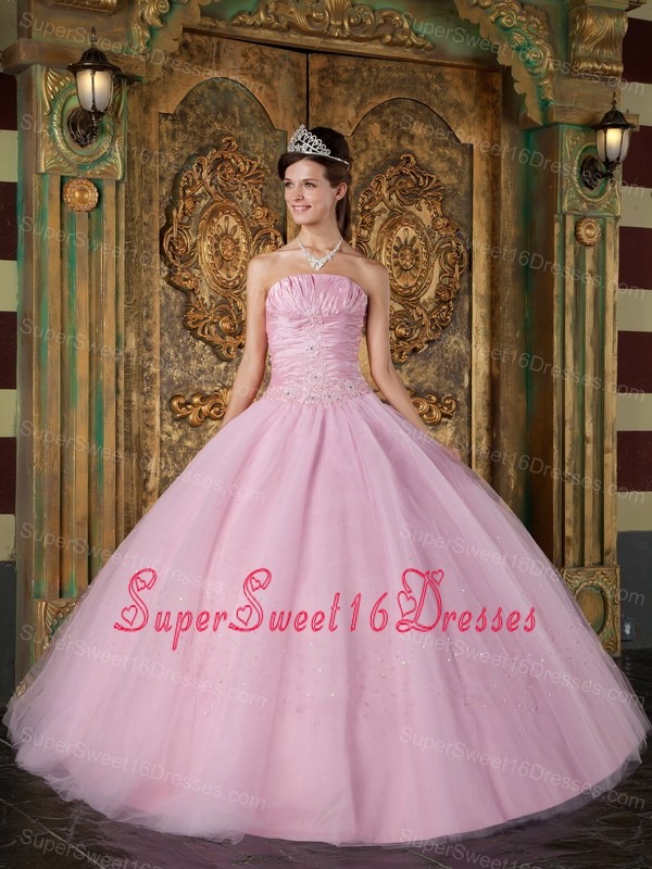 Modest Pink Sweet 16 Dress Strapless Appliques Tulle Ball Gown