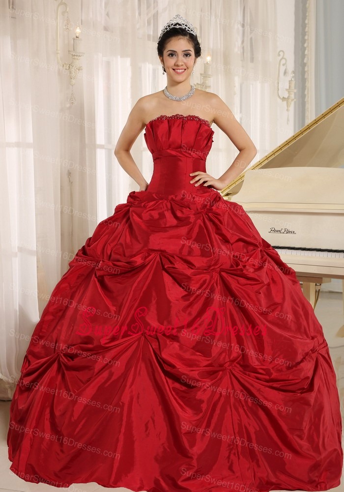 Wine Red Ball Gown Sweet 16 Dress With Pick-ups For Custom Made Taffeta