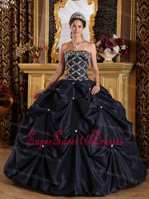 Popular Black Sweet 16 Quinceanera Dress Strapless Beading Taffeta Ball Gown