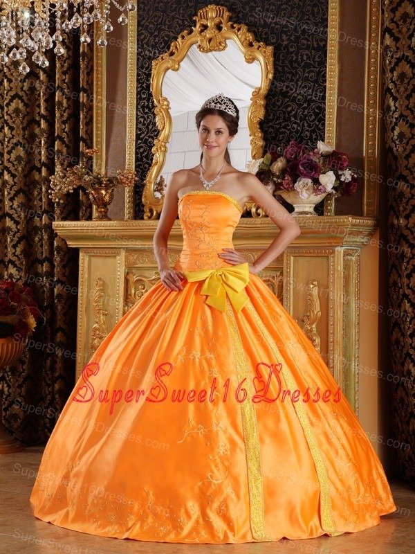 Beautiful Orange Sweet 16 Dress Strapless Satin Embroidery Ball Gown