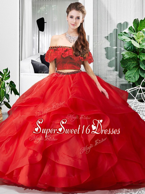  Off The Shoulder Sleeveless Lace Up Vestidos de Quinceanera Red Tulle