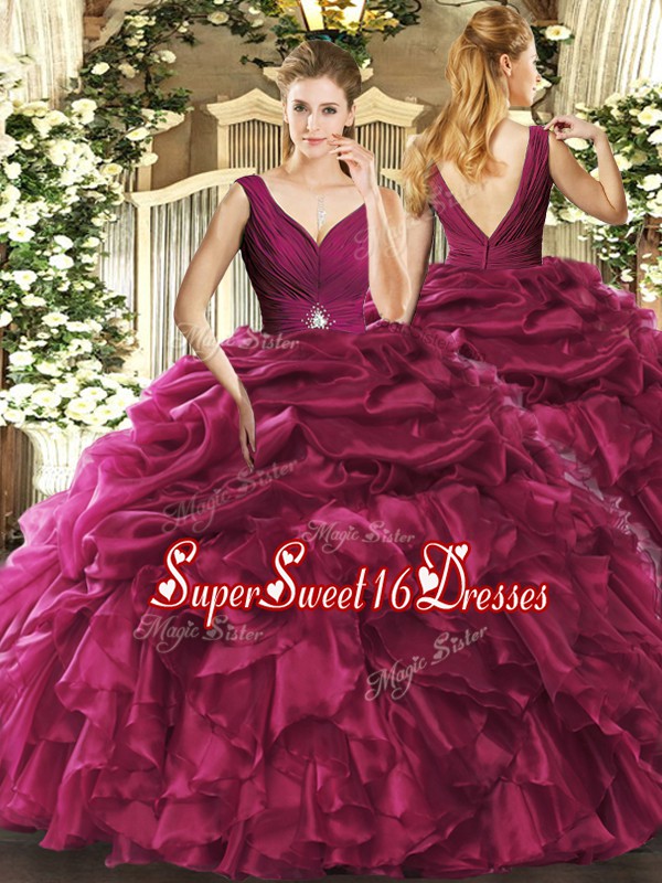  Sleeveless Organza Floor Length Backless Quince Ball Gowns in Burgundy with Beading and Ruffles