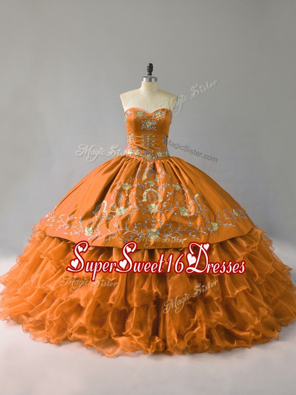  Gold Organza Lace Up Sweetheart Sleeveless Floor Length Vestidos de Quinceanera Embroidery and Ruffles
