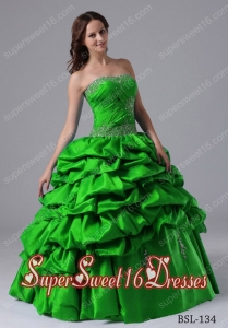 Ball Gown Pick-ups Custom Made Sweet 16 Dresses With Beading and Ruching