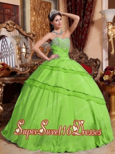 Elegant Sweet 16 Dresses with Spring Green Ball Gown Sweetheart Floor-length Taffeta Appliques