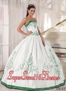 Sweet Sixteen Dress Applique White and Green Ball Gown Discount 2014