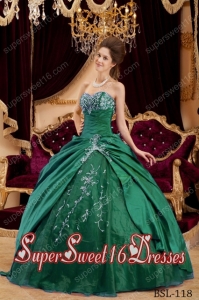 Appliques Green Ball Gown Sweetheart Taffeta and Tulle Modest Sweet Sixteen Dresses