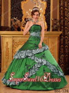 Green Ball Gown Taffeta Embroidery 15th Birthday Party Dresse
