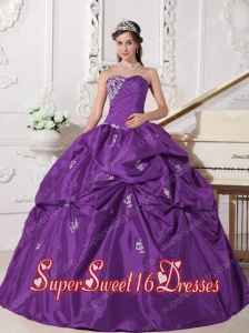 Beautiful Plus Size In Lavender Ball Gown Sweetheart With Taffeta Beading ForSweet 16 Dresses