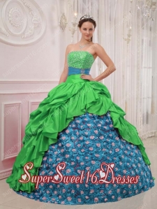 Colourful Ball Gown Strapless With Beading In Plus Size For Sweet 16 Dresses