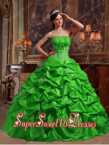 Simple Green Ball Gown Strapless Floor-length Appliques Taffeta Sweet Sixteen Dresses