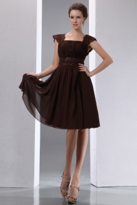 Brown Empire Square Knee-length Chiffon Beading Dama Dresses for Sweet 16