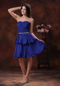 Mini-length Royal Blue Chiffon Short Dama Dresses for Sweet 16 With Beaded Decorate