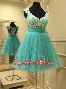 Elegant Deep V Neckline Short Dama Dress with Lace