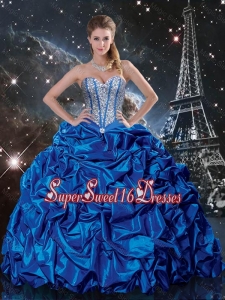 Luxurious 2016 Summer Royal Blue Quinceanera Dresses with Beading and Pick Ups