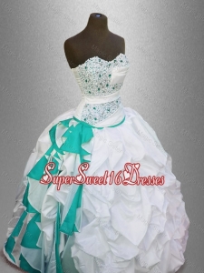Elegant Sweetheart Quinceanera Gowns with Beading and Pick Ups