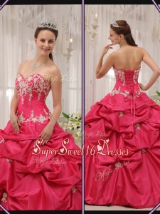 Popular Sweetheart Appliques Quinceanera Gowns with in Coral Red
