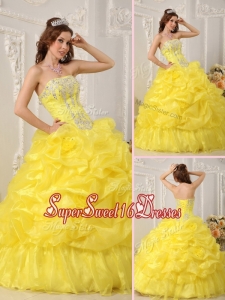Classical Yellow Sweet 16 Ball Gowns with Beading and Ruffles