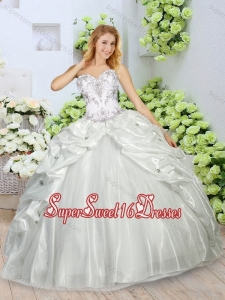 2016 Modest Appliques and Pick Ups Quinceanera Dresses in White
