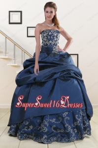 2015 Custom Made Embroidery and Beaded Quinceanera Dresses in Navy Blue