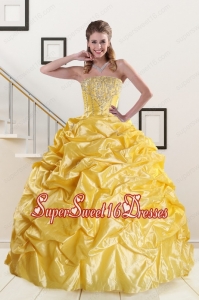 Beading Strapless 2015 Quinceanera Dresses with Sweep Train