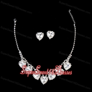 Gorgeous Sweetheart Shaped Rhinestones Wedding Jewelry Set Including Necklace And Earrings