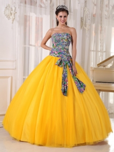 Pretty Golden Yellow Sweet 16 Dress Strapless Tulle and Printing Sequins Ball Gown