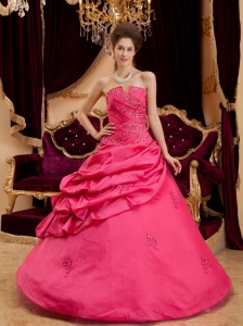 Beautiful Coral Red Sweet 16 Dress Strapless Taffeta Appliques Ball Gown
