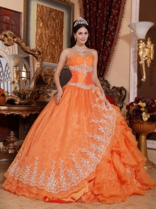 Gorgeous Orange Red Sweet 16 Dress Sweetheart Organza Beading Ball Gown