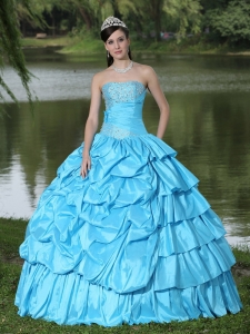 Aqua Blue For Clearance Sweet 16 Dress With Strapless Beaded Decorate Taffeta