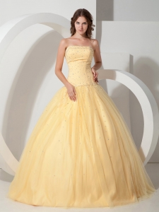 Custom Made Light Yellow Sweet 16 Quinceanera Dress Strapless Beading
